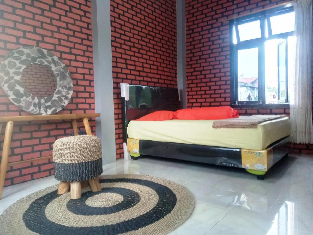 Kurnia Homestay Ternate Exteriér fotografie